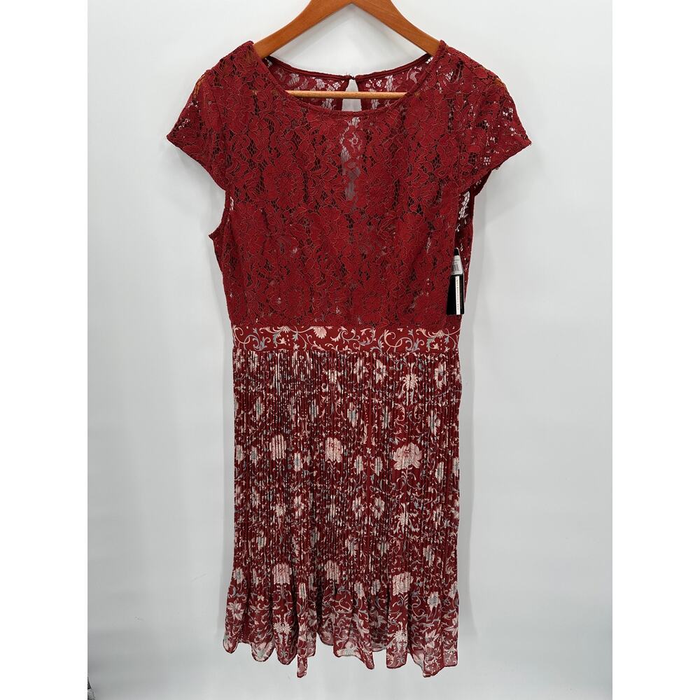 ANTHROPOLOGIE NWT Plenty by Tracy Reese Arcadia Red Pleated Lace Dress // 12 - Picture 5 of 16